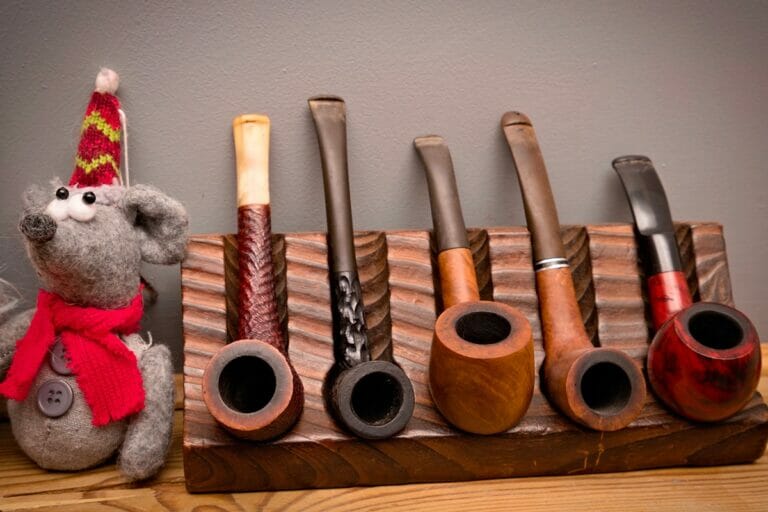 Discovering pipe accessories